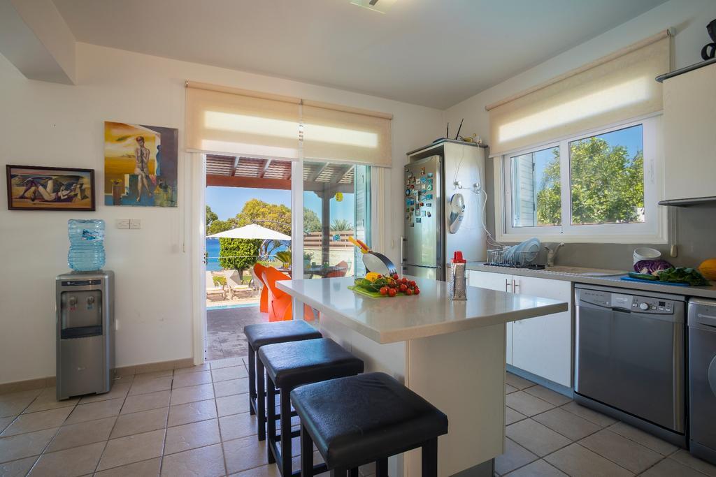 Villa Ricky Protaras Exterior photo